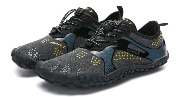 נעלי ים-נעלי גלישה