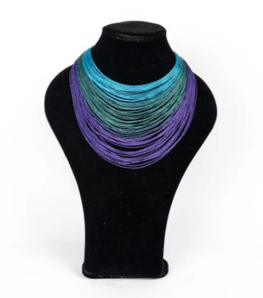 שרשרת חוטים בעבודת יד